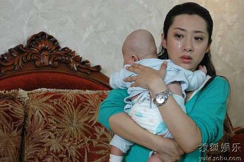 代怀孕也许能给家庭带来快乐